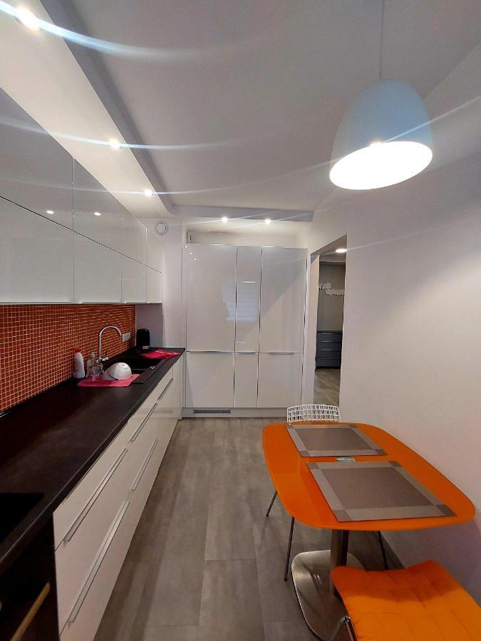 Nowoczesna Kawalerka Apartamento Lublin Exterior foto